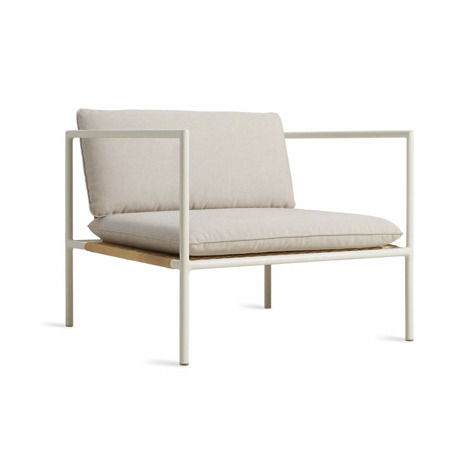 Dog Days Outdoor Lounge Seating - Image 2